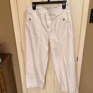 White High-Waist Casual Crop Pants